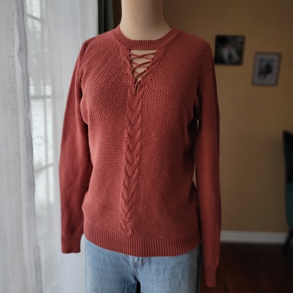 Noir Rust Terracotta Cable Knit Lace-Up V-Neck Sweater Size M - Picture 4 of 7